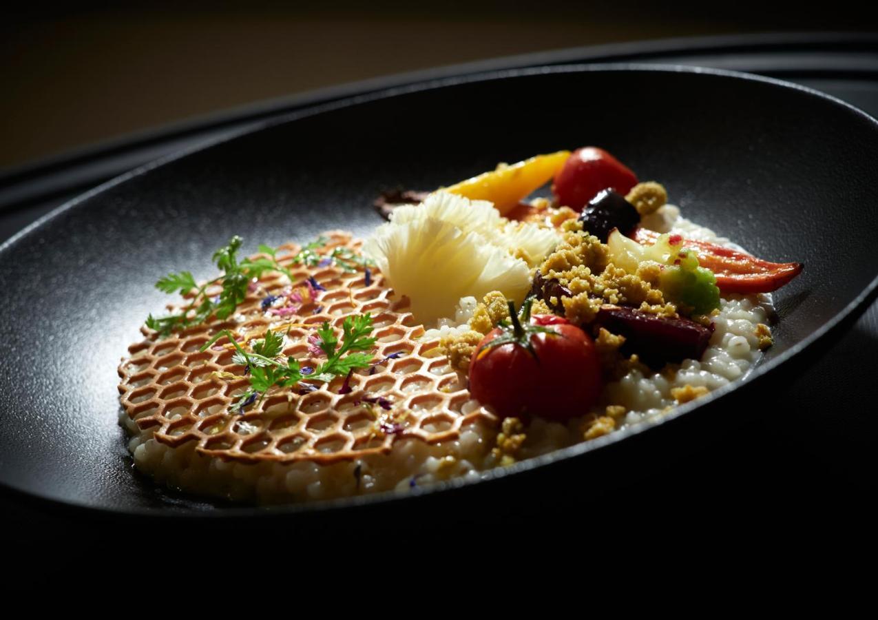 Auberge De Bellelay Restaurant Chez Aron Balde Екстериор снимка